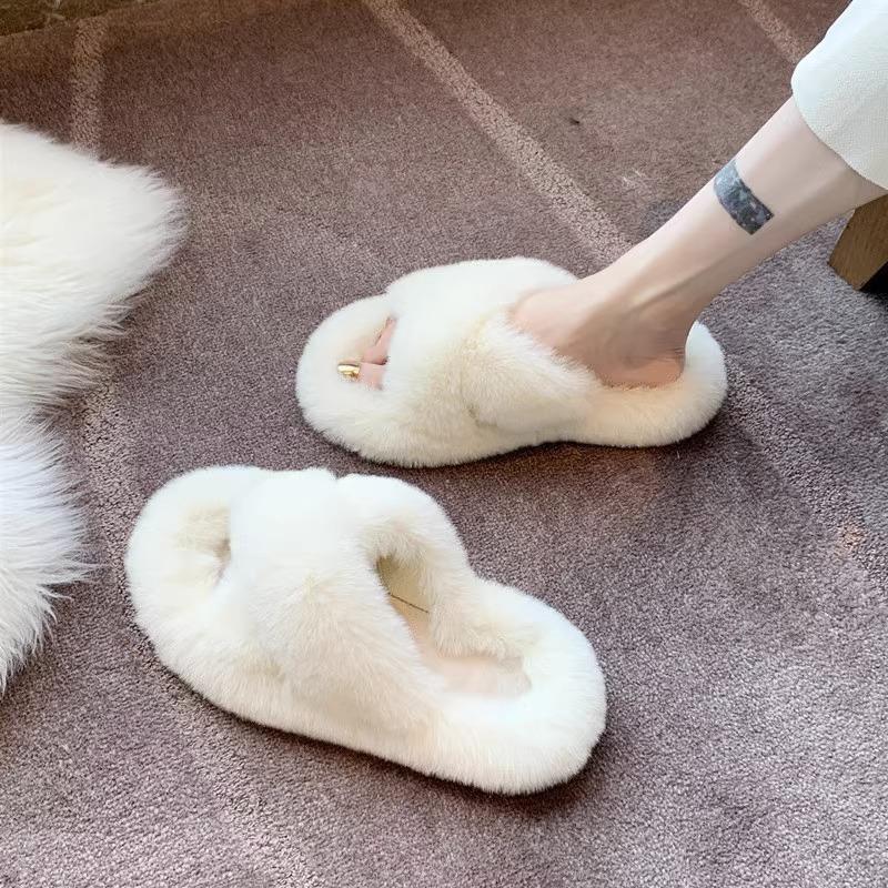 2024 Winter Women Home Indoor Casual Slippers Female Flip Flops Fluffy Shoes Cross Design Slides Ladies Soft Warm Plush Slippers