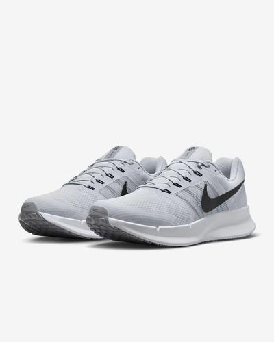 Nike Кроссовки для бега мужские Run Swift 3 DR2695-005 Размер