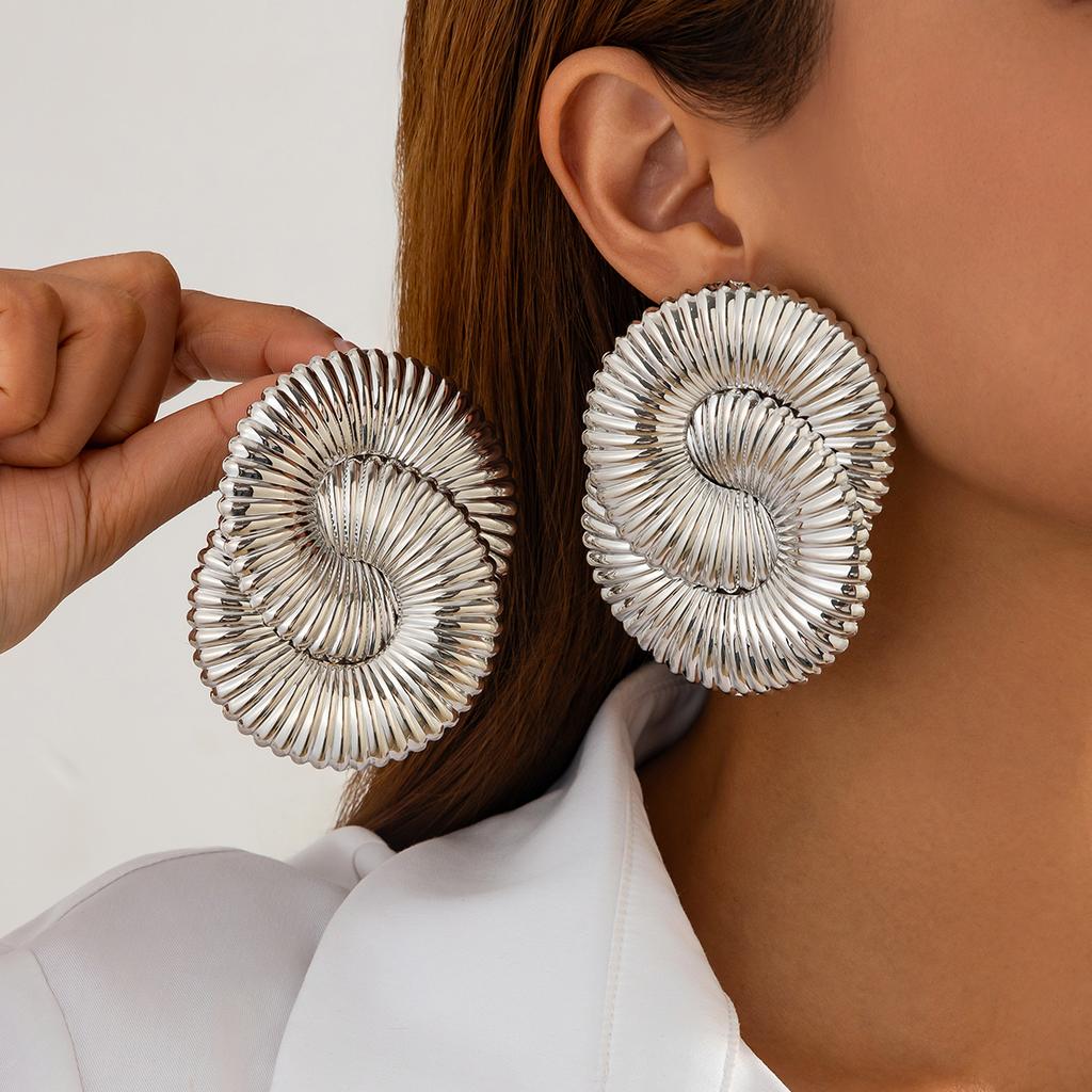 Ingemark 4 Styles Exaggerated Irregular Metal Dangle Earring for Women Vintage Big Flower Drop Earrings Party Aesthetics Jewelry