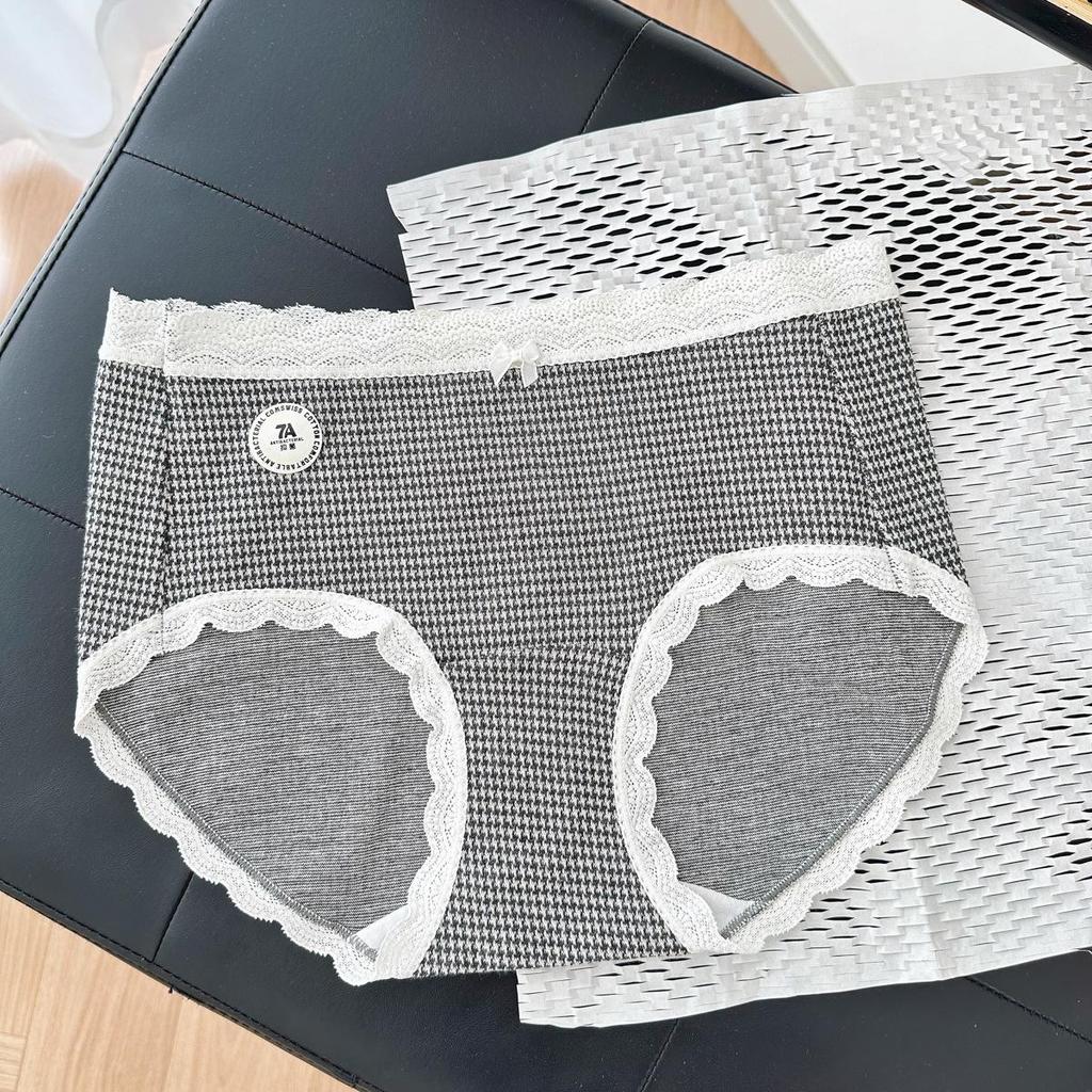 Large French Polka Dot Lace Cotton Antibacterial Women's Underwear – Size 7A, Lengthened Crotch