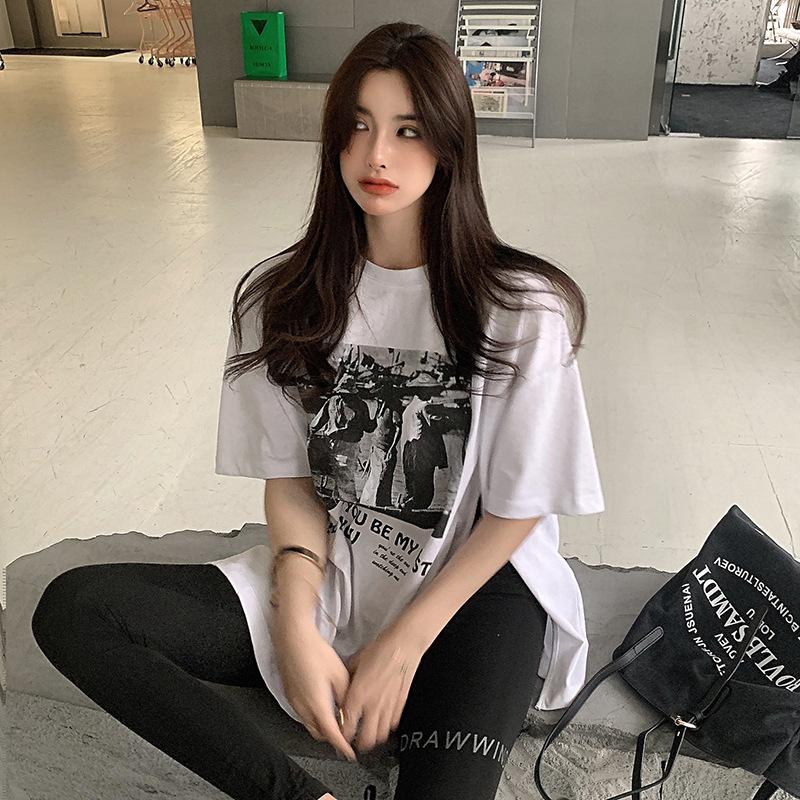 Футболка из хлопка с короткими рукавами для женщин, новый летний свободный топ средней длины с разрезом, дизайнерская футболка Sense Student