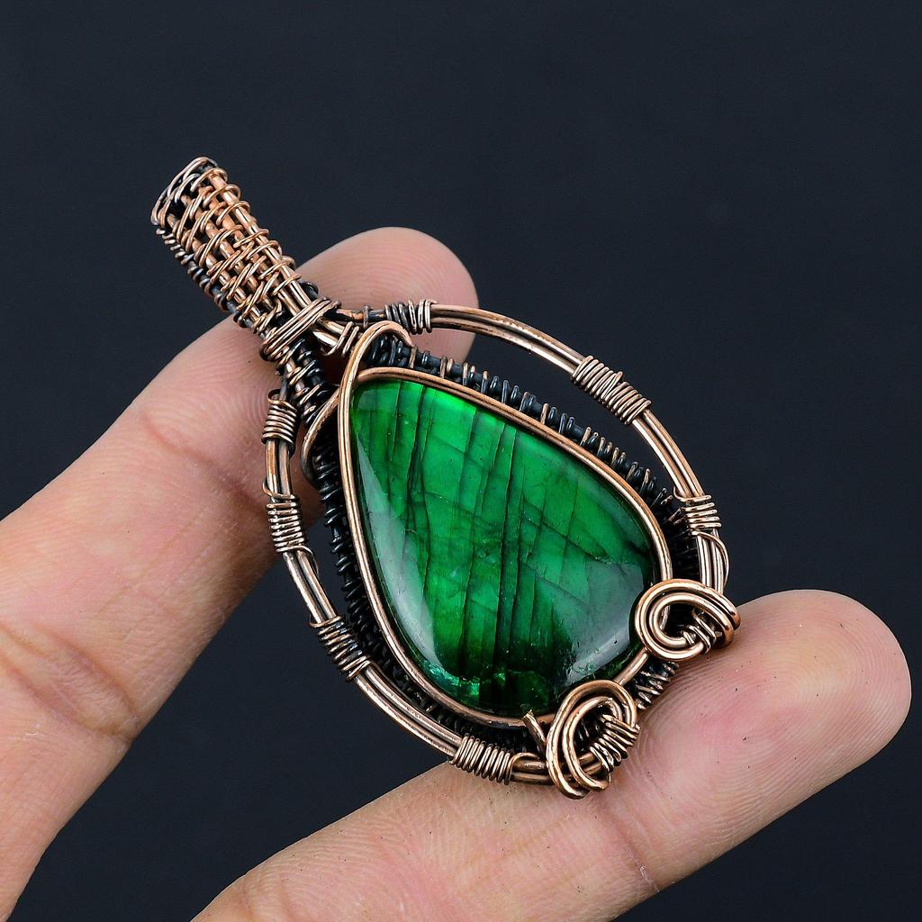 Подвеска из лабрадорита с зелёной вспышкой, ювелирное изделие из драгоценного камня, подвеска с обмоткой из медной проволоки 999 пробы, украшение ручной работы, подвеска с камнем-талисманом, подарок для него