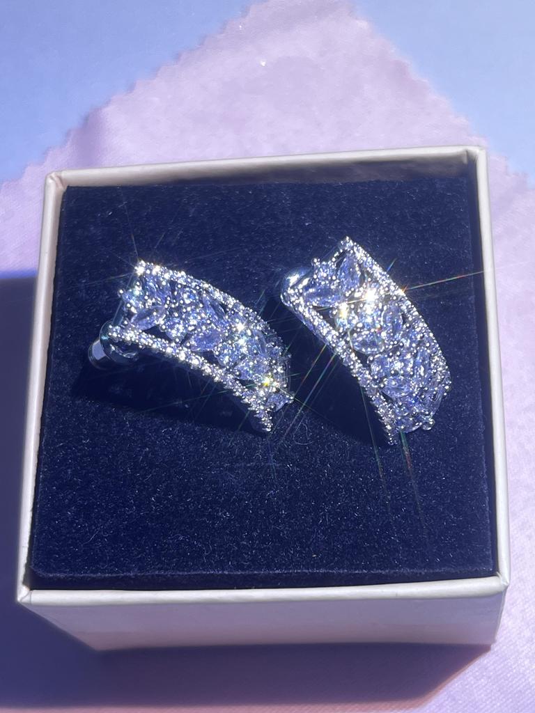 BELLA BOX Роскошные серьги-гвоздики геометрической формы, женские серьги с инкрустацией из кубического циркония, новые модные ювелирные изделия для свадебной вечеринки