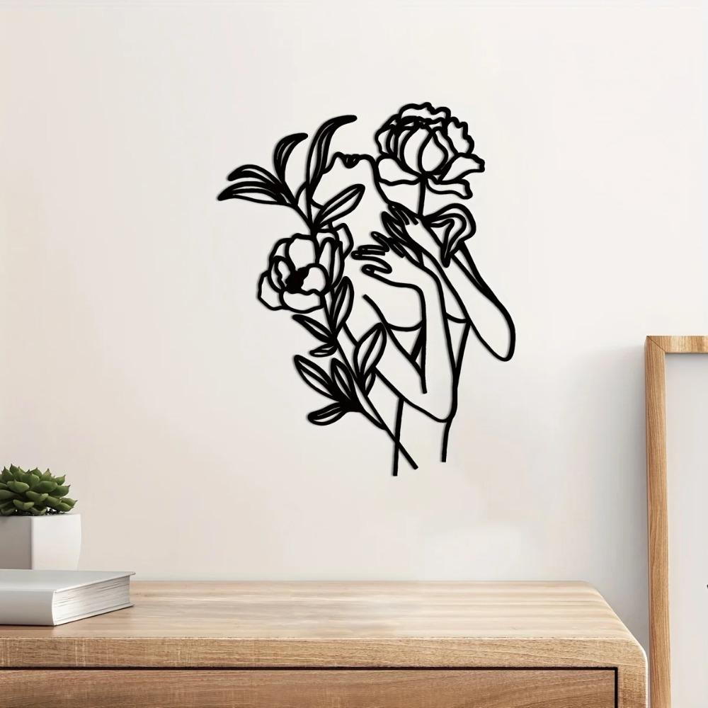 Flower Woman Metal Wall Art - Abstract Floral Design, Modern Wall Décor, Stylish Metal Wall Hanging for Elegant Home Decoration
