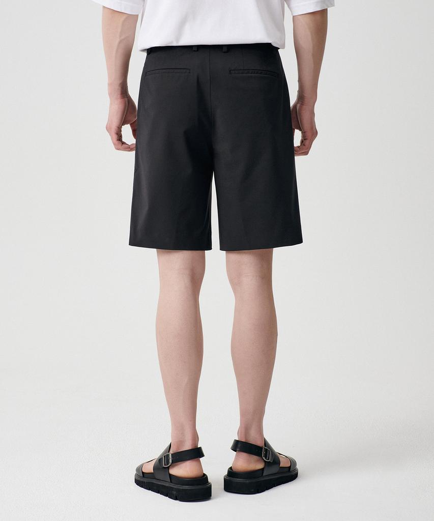 MUSINSA STANDARD [Cooltandard] Hidden Elastic Waist Half Slacks [Dark Gray]