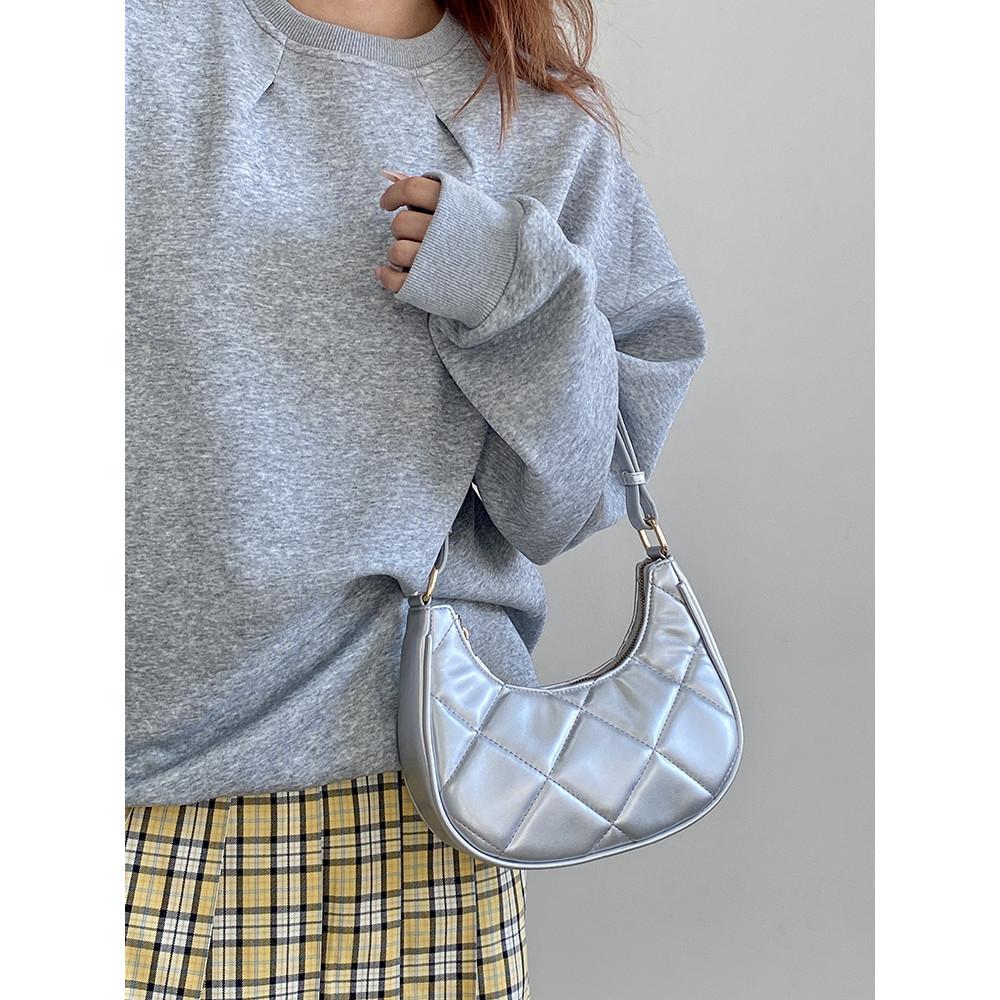 Ielgy Autumn Winter Korean Version Crescent Underarm Bag Silver Small Bag