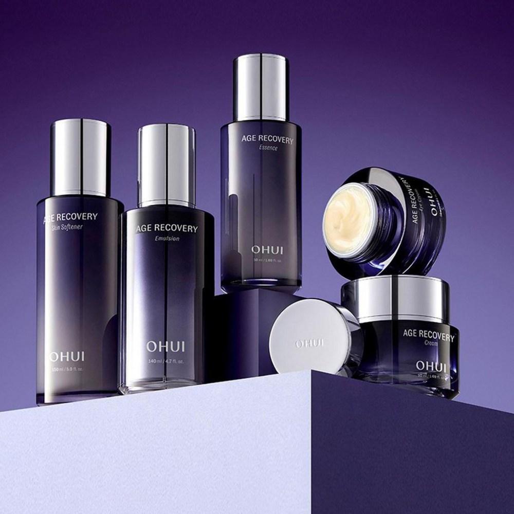 Ohui Специальный набор из 3 предметов Age Recovery