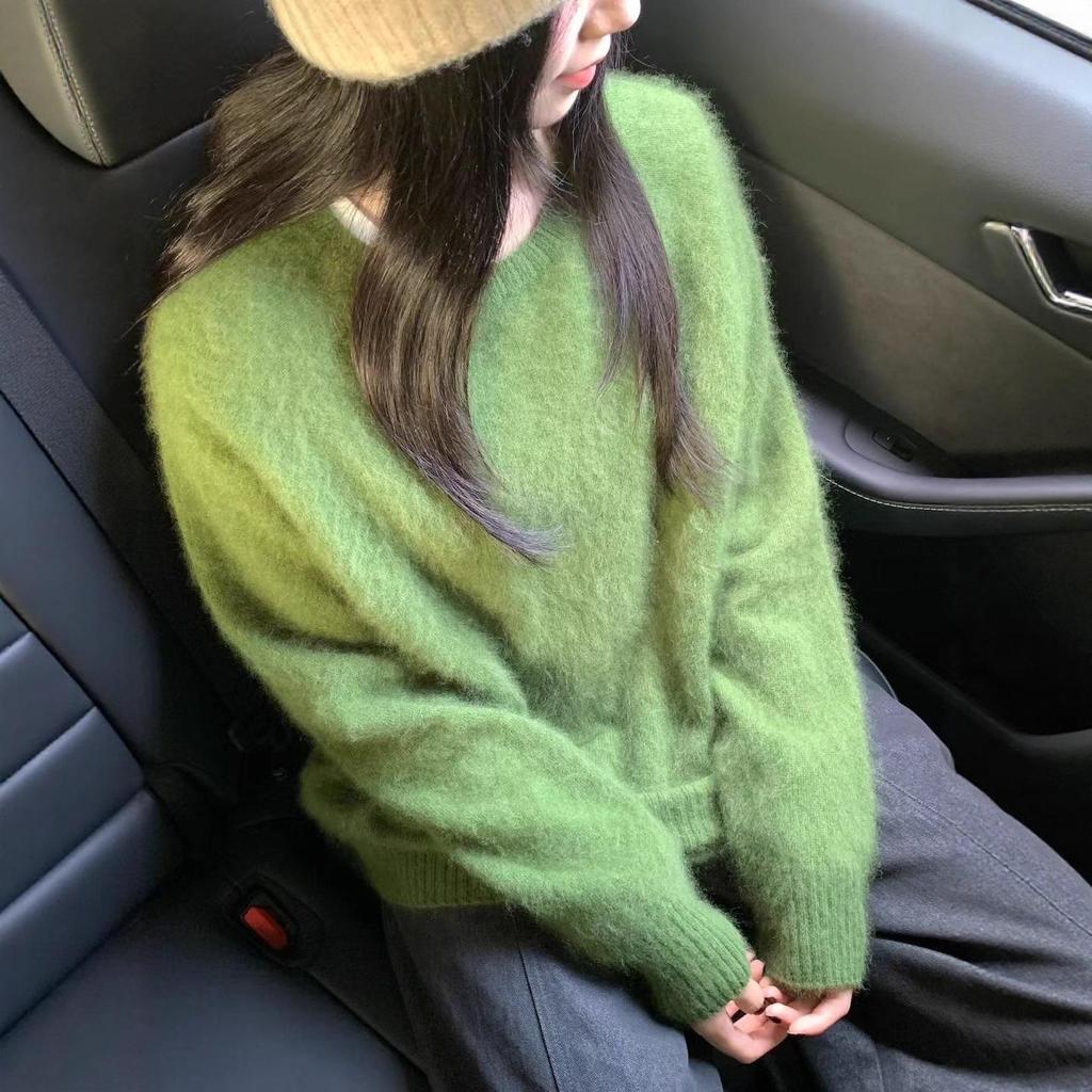 Korean-Style Faux Mink Fur Fluffy Sweater for Women - Round Neck, Loose Fit, Slimming, Perfect Autumn Knitwear