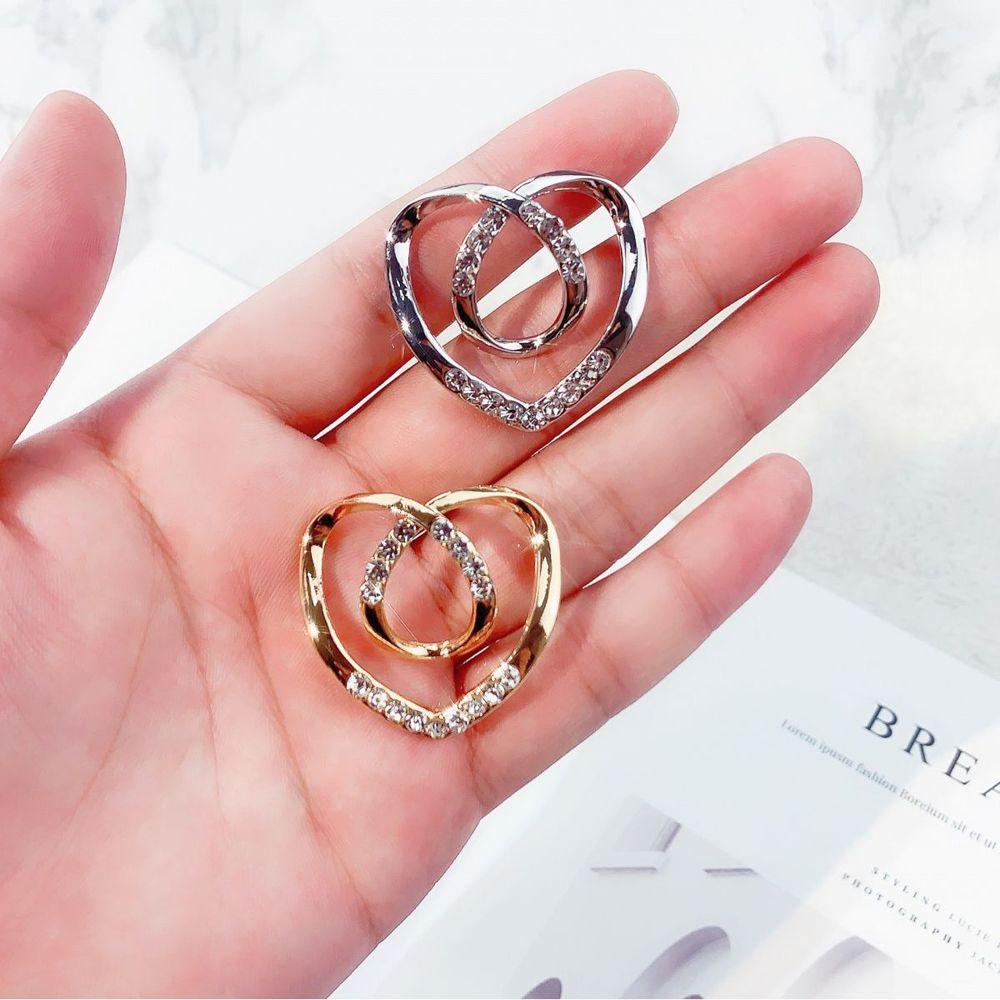 Women Gift Fashion Crystal Love Heart Three-ring Scarf Buckle Scarf Ring Brooch Shawl Clip