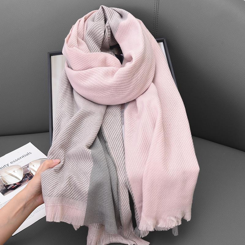 Double-Sided Color Matching Cashmere Scarf, Short Beard Scarf, Women'S Versatile High-End Warm Shawl
