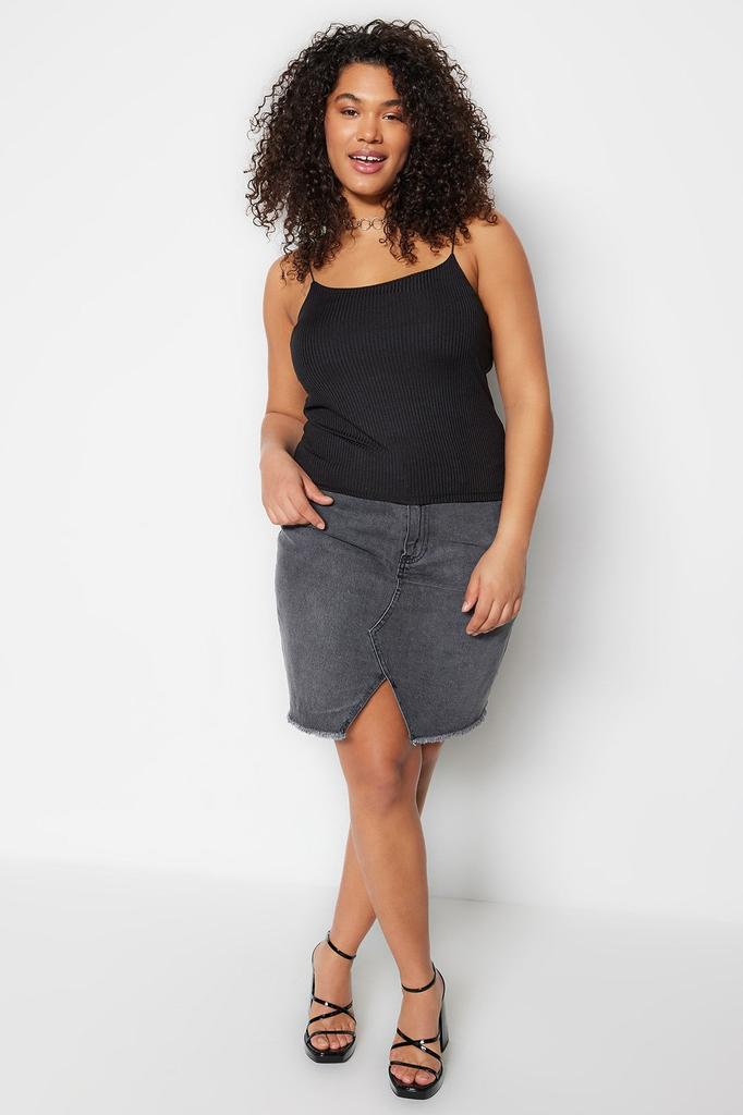 Women's Style Plus Size Pink Strap Crop Knitted Blouse