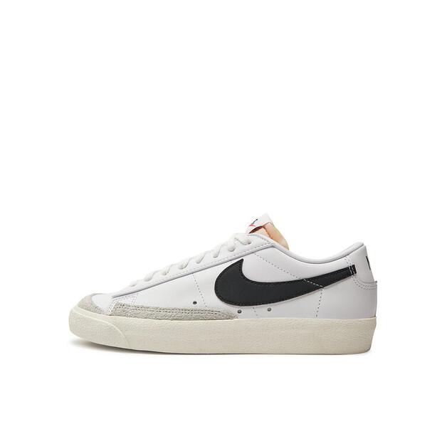 Men's Sneakers Nike Blazer Low '77 Vntg Da6364 101 White