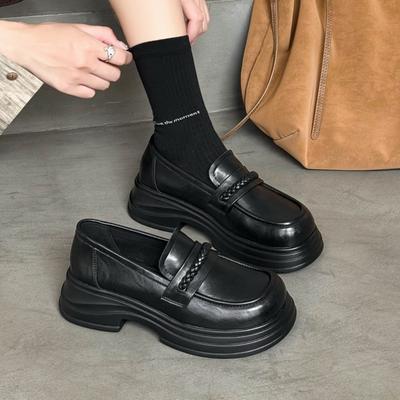 Женская обувь – Кроссовки