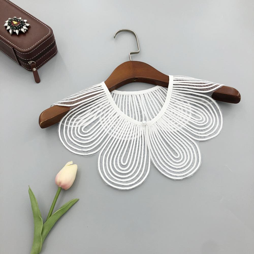 Solid Color Detachable Fake Collar Cloth Decorative Breathable Lace Detachable Collar Pearl Button Shoulder Wraps Ladies
