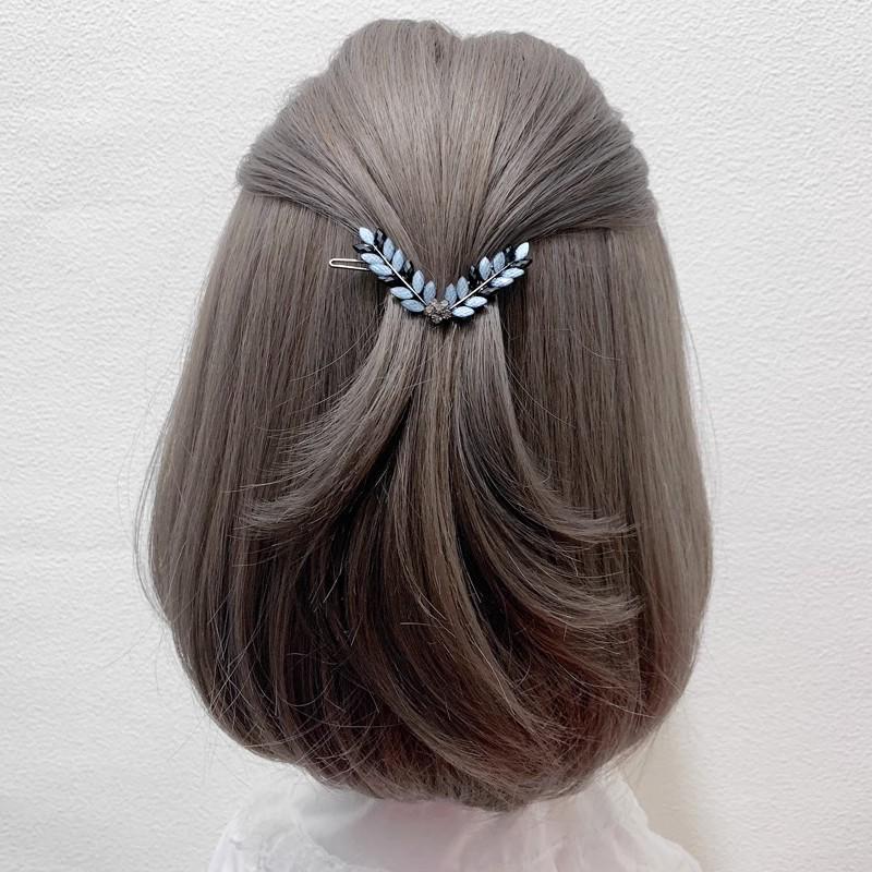 Элегантная заколка для волос из сплава 'Синяя звезда' - Минималистичный роскошный аксессуар