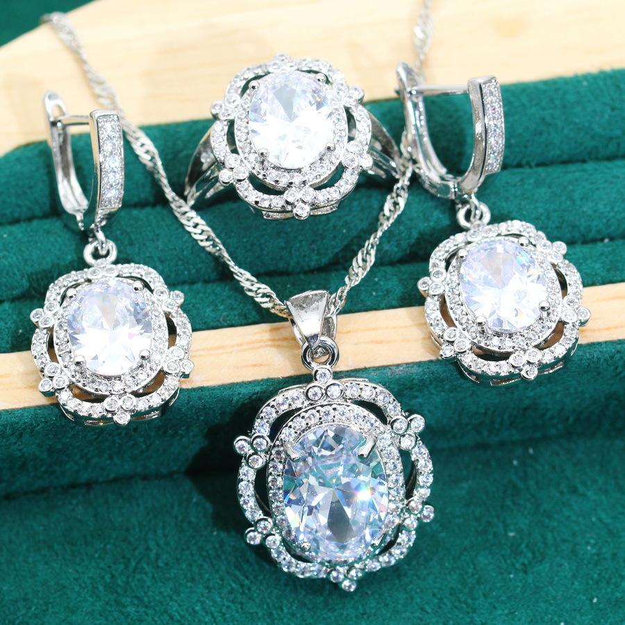 Full of Diamonds Olives MS Zircon Jewelry Stylish and Luxurious