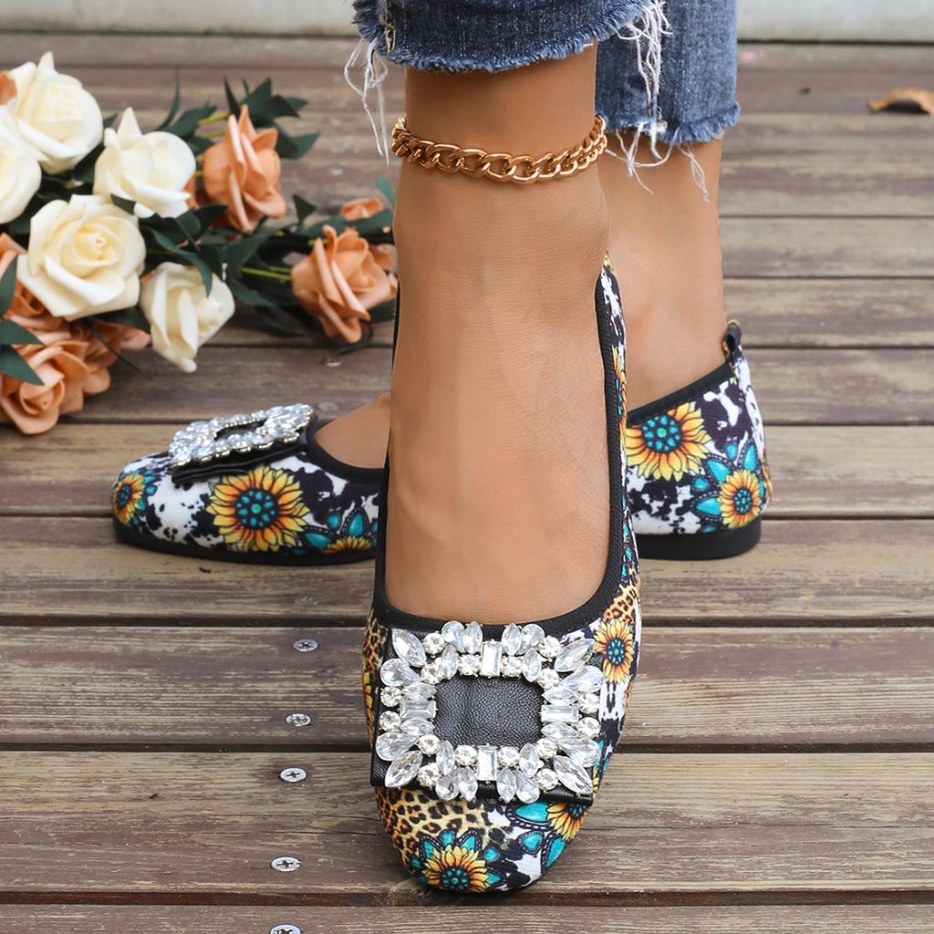 Women Flat Shoes 2026 New Summer Mesh Breathable Loafers Ladies Comfort Light Sneaker Women Slip on Flat Shoes Zapatos De Mujer