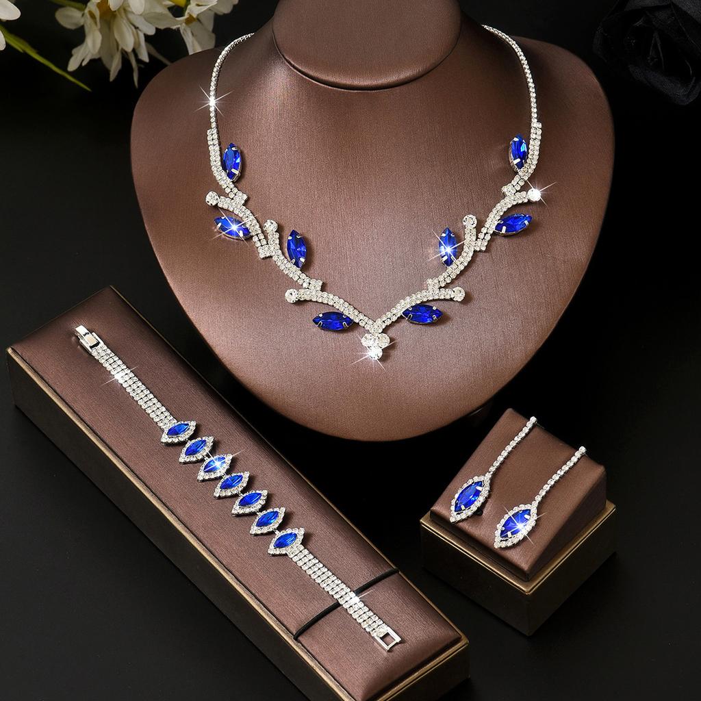 European and American Light Luxury Court Style Full Diamond Geometric Collarbone Chain New High-end Rhinestone Leaf Necklace Earrings Set Female 2026