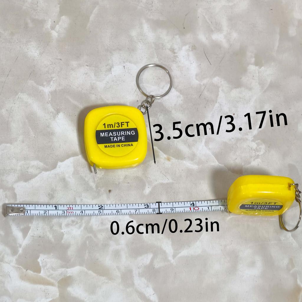 Маленькая измерительная лента, дешевая, удобная и легкая в переноске.