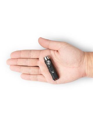 Фонарик-брелок RovyVon Aurora EDC High 650 6500K Mini Keyring Torch Pocket Size A1-G4 Lumens, USB-C перезаряжаемый, Lumens, (черный)
