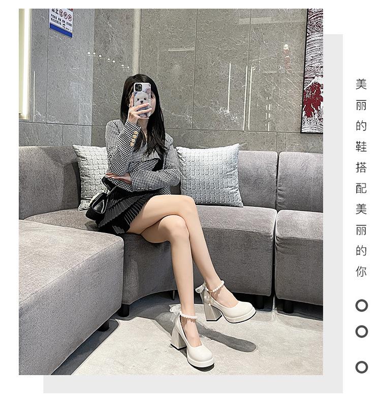 Французские туфли Мэри Джейн, женские, лето 2025, новые босоножки на толстом каблуке с жемчужным бантом, маленькие кожаные туфли в стиле феи