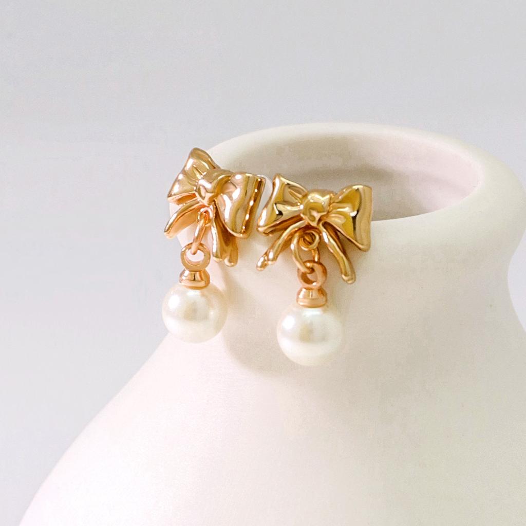 Medium-old Temperament Simple Bow Earrings Cute Pearl Pendant Earrings for Women Niche Design Earrings