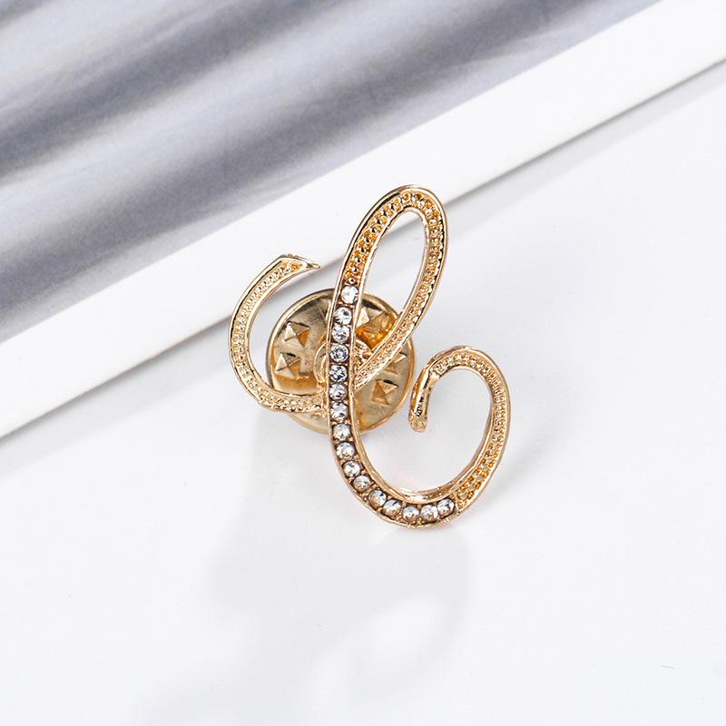 High-Precision Electroplated Vintage Alloy Brooch with Rhinestones