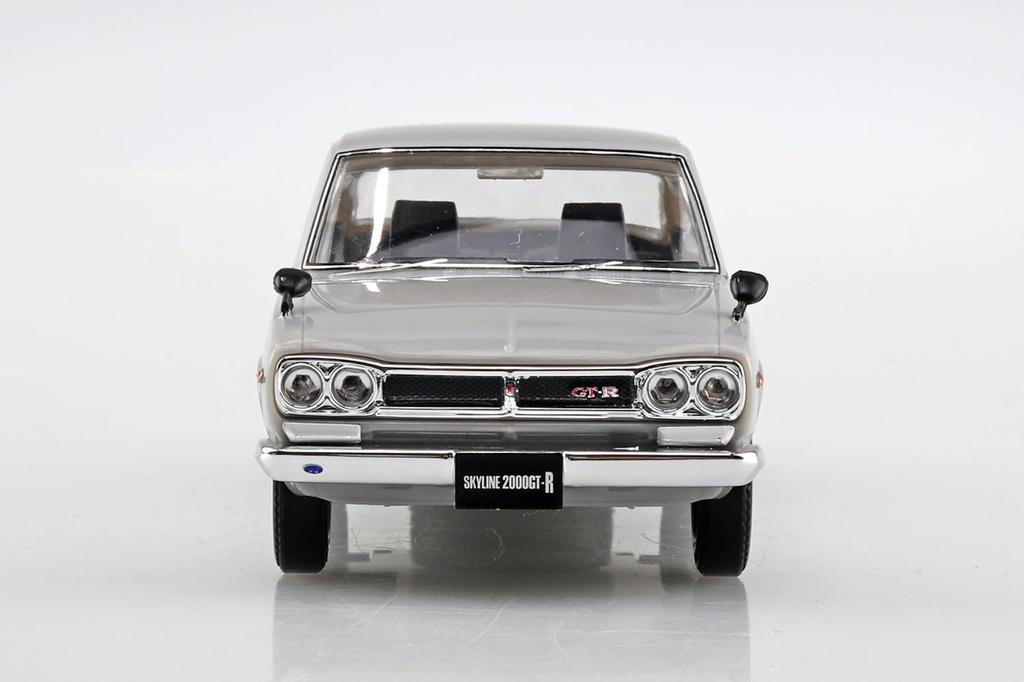 Aoshima Bunka Kyozai Scale Rakupla Snap Kit Nissan C10 Skyline Silver Plastic Model Kit (AOSHIMA) 1/32 No. 16-SV 2000GT-R Pre-Colored (Automobile)