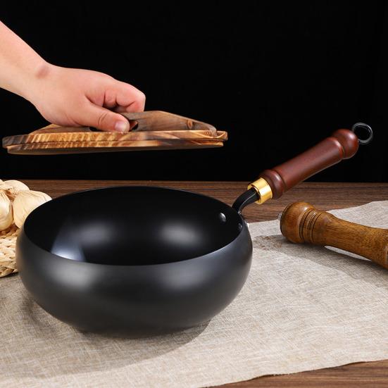 Traditional Forged Iron Wok with Wooden Lid Non-Stick Uncoated Iron Pan Japanese Cookware for Gas Induction & Electric Stoves