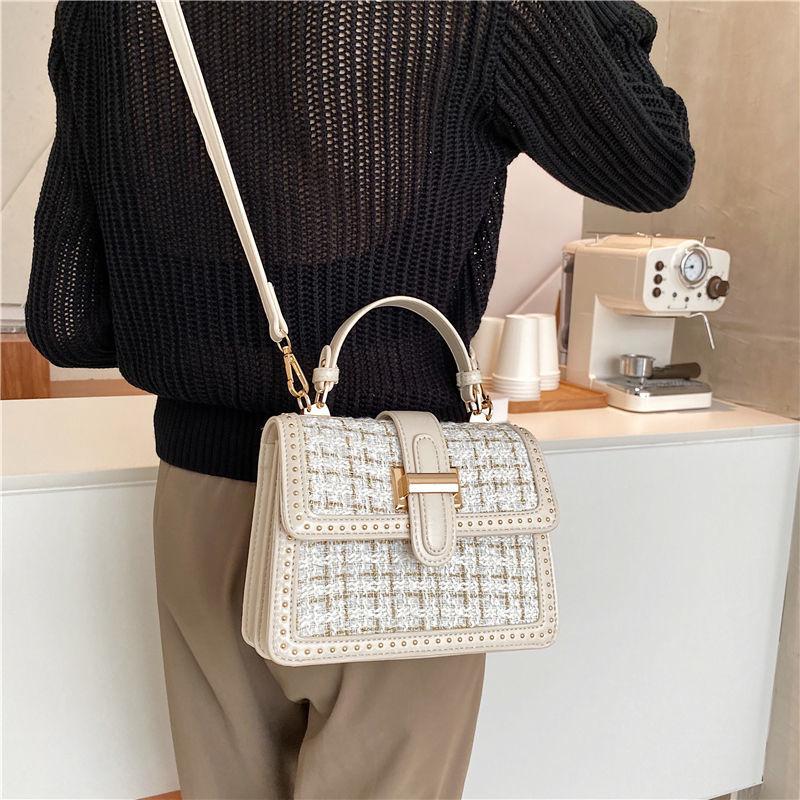 Niche Light Luxury Small Fragrant Style Women's Armpit Bag Senior Sense of Mini Crossbody Bag Simple Versatile Casual Paragraph Shoulder Bags