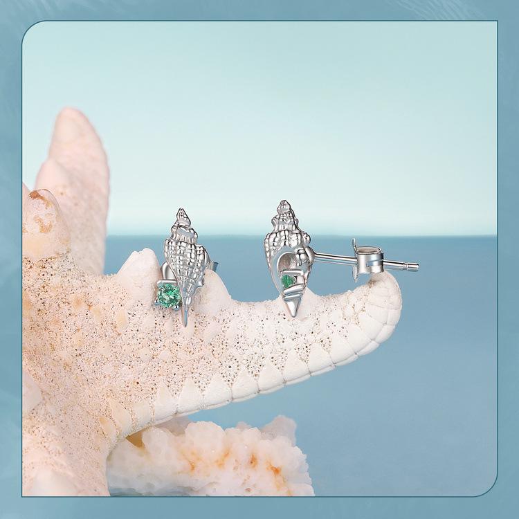 Avle Exquisite S925 Sterling Silver Conch Earrings with Platinum Finish - Versatile Marine Life Jewelry for Women.