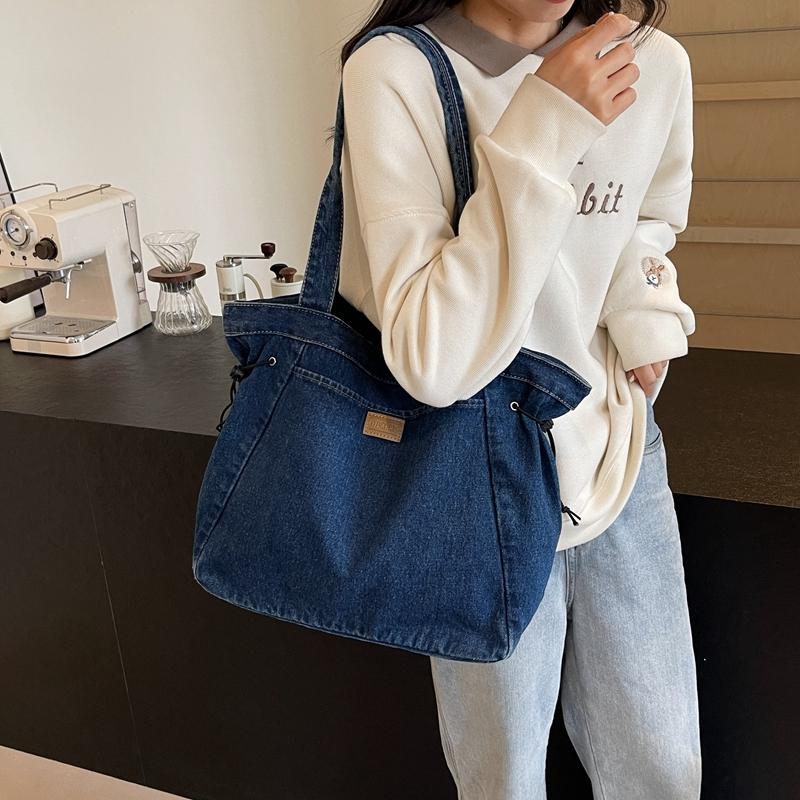 Сумка из стираного ретро-денима для женщин, универсальная сумка на плечо большой вместимости со шнуром, ленивая новая сумка