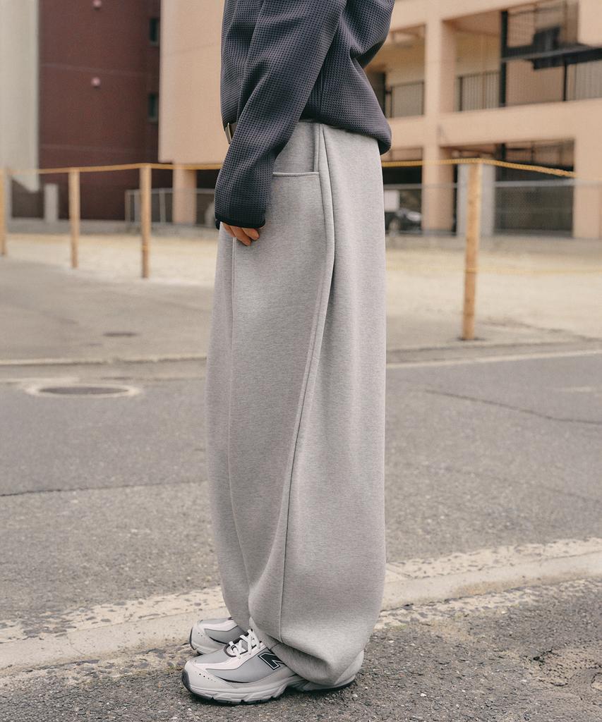 XERO Side Deep Tuck Loop Curved Sweatpants [Melange Grey]