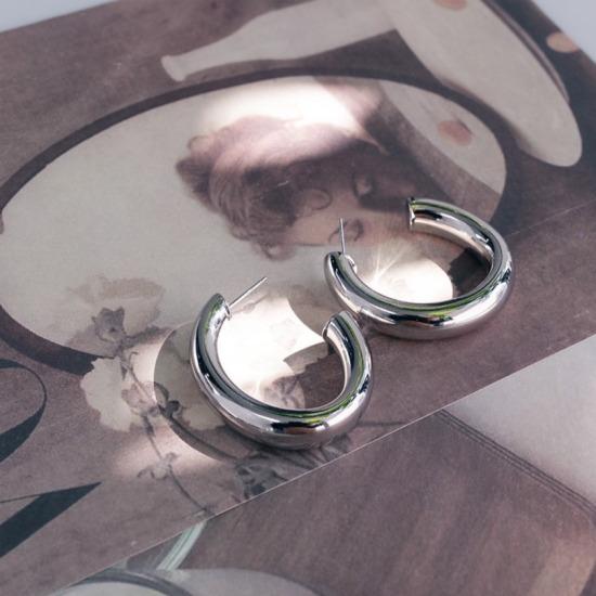 Серьги Bloom Up (Носит Хонджун из ATEEZ)