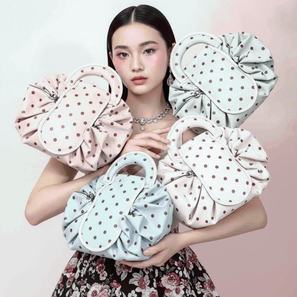 Foldable Polka Dot Cosmetic Bag Portable Large Capacity Toiletries Students