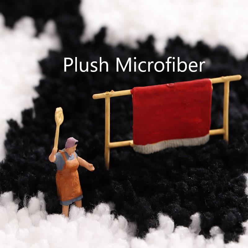 Inyahome Black and White Checkered Bath Mat Plush Microfiber Absorbent Bathroom Rugs Luxury Machine Washable Indoor Doormat Rugs