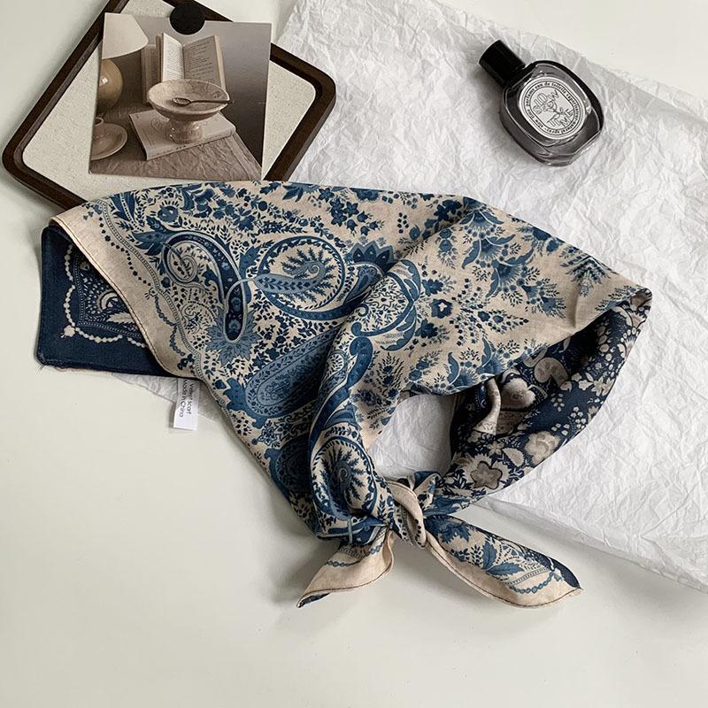 70 Double-sided Silk Scarf, Small Square Scarf, Scarf, White Rose Linen Silk Scarf, New High-end Scarf, Shawl Cover.