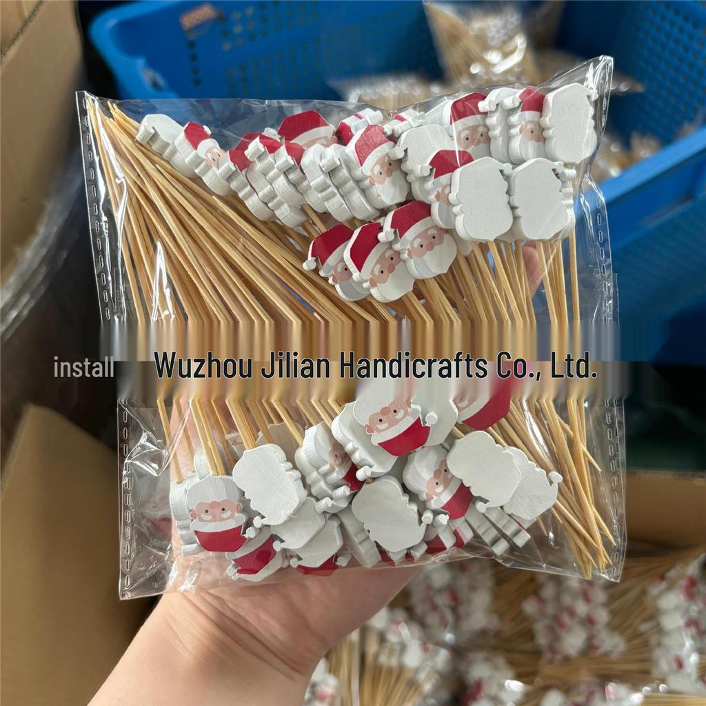 Бамбуковые шпажки для рождественских коктейлей и фруктов с Санта-Клаусом