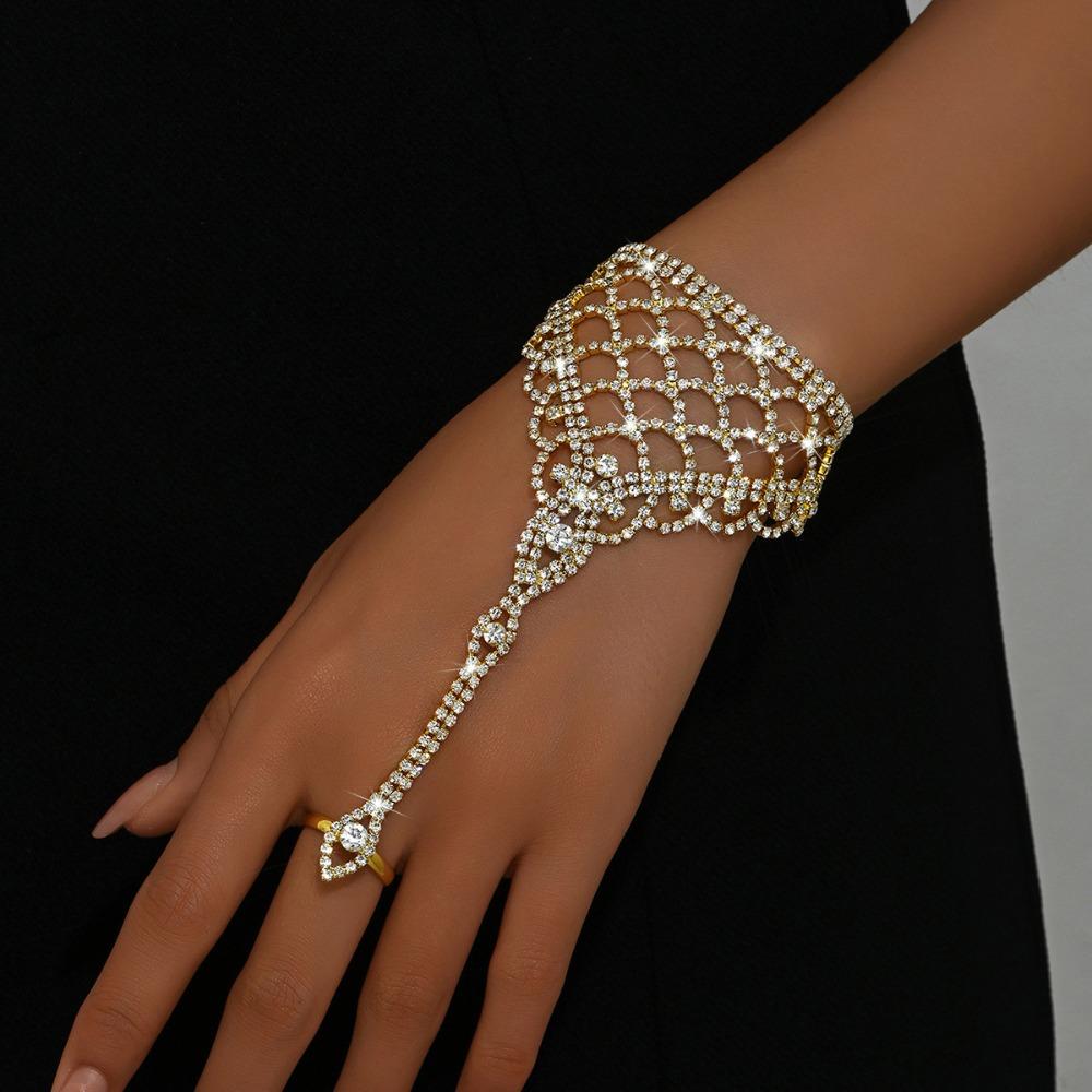 Versatile Rhinestone Hand Chain Fashion Finger Chain Ring Bracelet for Weddings