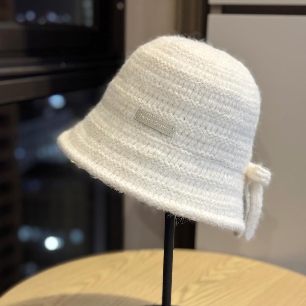 New Autumn and Winter Bow Knitted Fisherman Hat for Women Fashionable and Versatile Face Showing Small Slit Ear Protection Hat Basin Hat Cold Hat