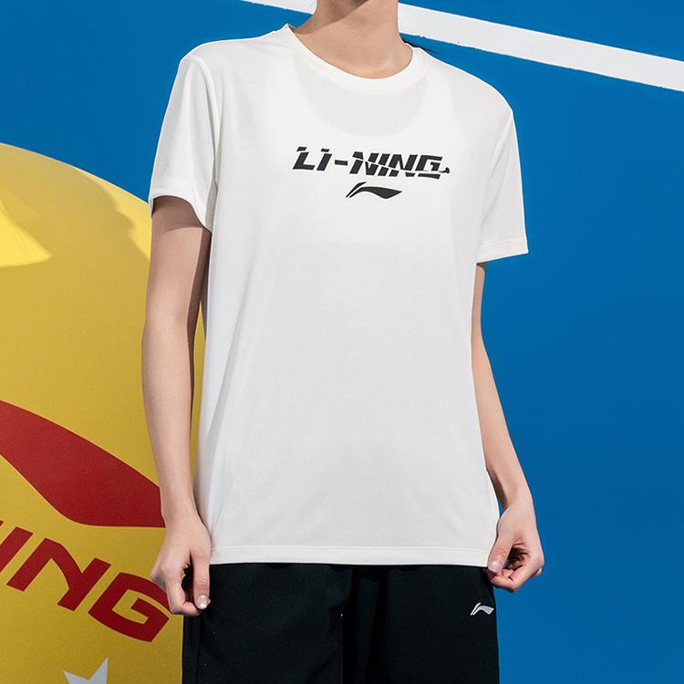 Li Ning Динамичный логотип с буквами Классическая быстросохнущая свободная футболка Шорты прямого кроя на кулиске Универсальный повседневный спортивный комплект ATSV605-2+AKSU789-3