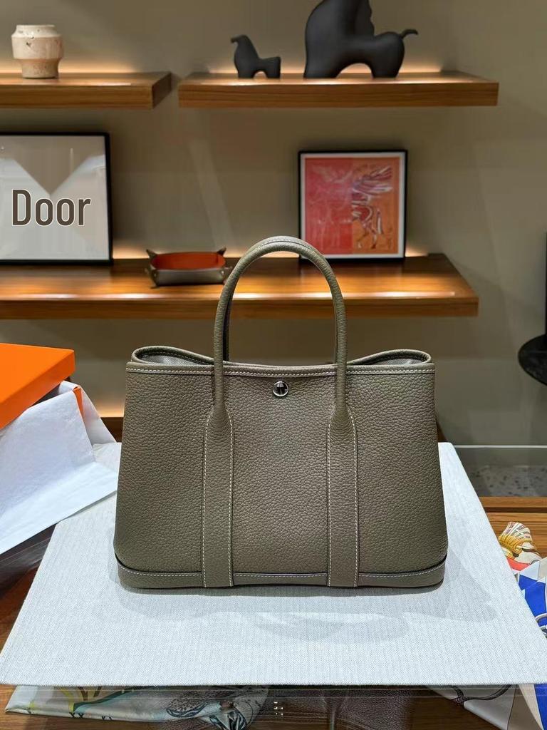 Садовая сумка-тоут из коровьей кожи 30 см - Универсальная ручная и наплечная сумка-мессенджер 2024