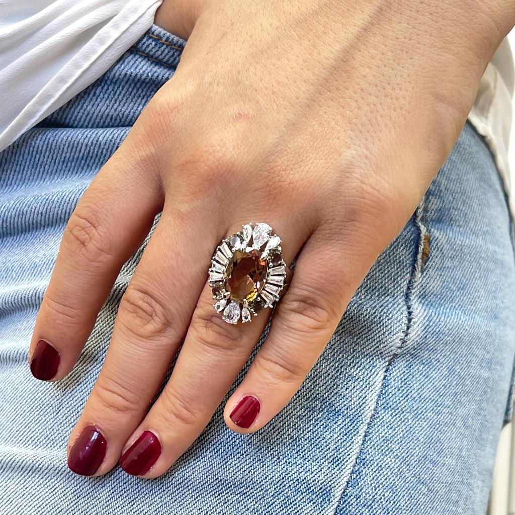 Серебряное кольцо с изменяющим цвет зултанитовым камнем - Изысканные украшения на любой случай - Серебряное женское кольцо из султанита - Кольцо из диаспоры