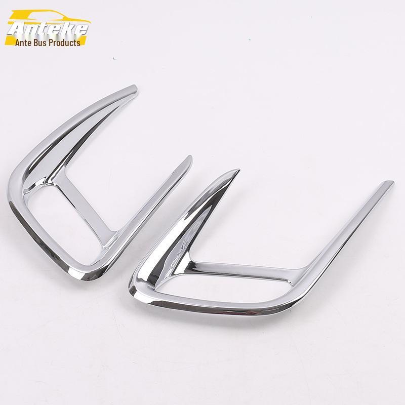 Накладка-рамка заднего противотуманного фонаря Lynk & Co 02 - Совместима с 18 моделями