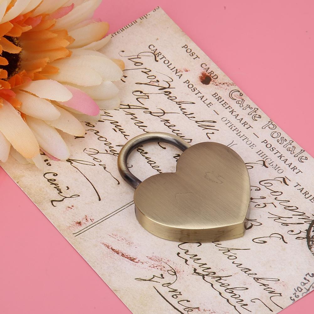 1 Set Heart Lock Metal Vintage Padlock Household Craft Supplies with Key 45x59mmAncient Gold
