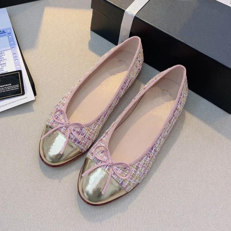 Весна 2024 года, новые женские балетки с круглым носком и бантом на плоской подошве, с закрытым носком