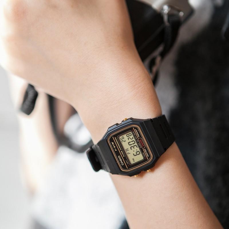 Casio Серия VINTAGE - квадратные, маленькие квадратные, классические ретро, водонепроницаемые, кварцевый механизм, полимерный ремешок, японские и корейские часы, женские часы, F-91WG-9