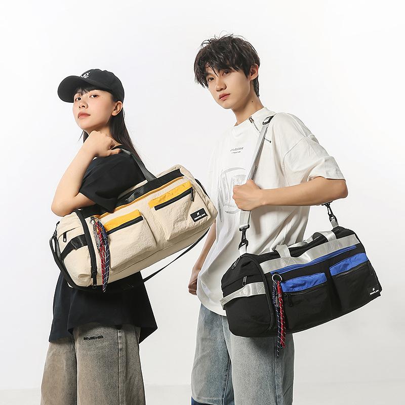 Dry and wet separation outdoor sports and fitness bag, large capacity, stylish and trendy travel bag, nylon casual crossbody carry-on bag