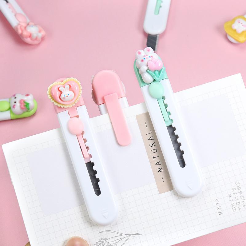 Милый мультяшный мини-нож для студентов — портативный, небольшого размера для распаковки, резки бумаги и многого другого