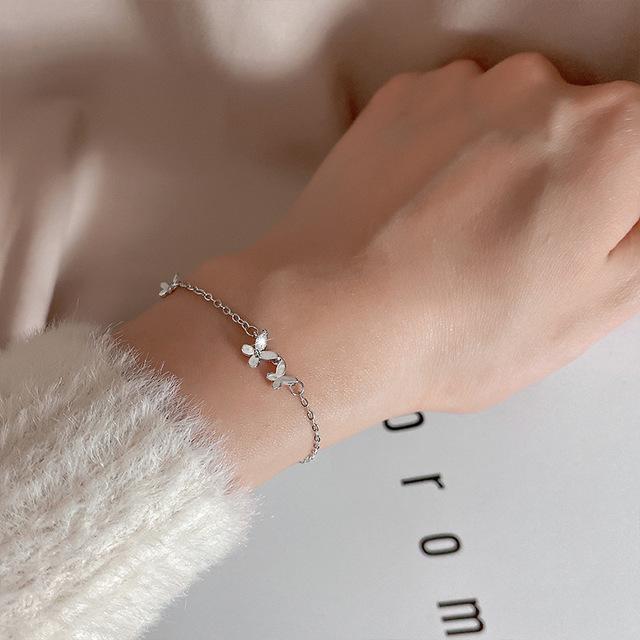 Браслет-бабочка из серебра 925 пробы с бриллиантами. Женский модный регулируемый браслет с цветком темперамента.